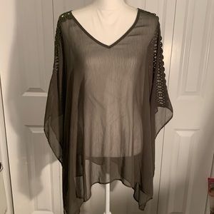NWOT ….NY & Co olive green beach cover up or sheer poncho size L/Xl